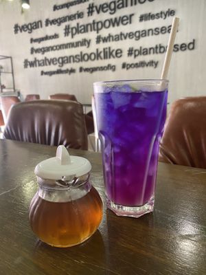 Butterfly pea tea  at Veganerie - Nana in Bangkok