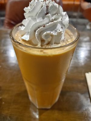 Thai tea smoothie at Veganerie - Nana in Bangkok