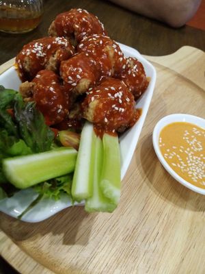 Cauliflower bites at Veganerie - Nana in Bangkok