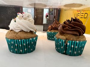 Gluten-free and vegan vanilla cupcakes😋 at Happy Soul in Palmetto