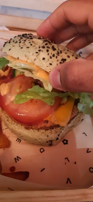  at Flower Burger in Rome