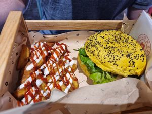  at Flower Burger in Rome