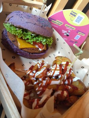  at Flower Burger in Rome