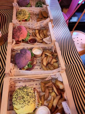  at Flower Burger in Rome