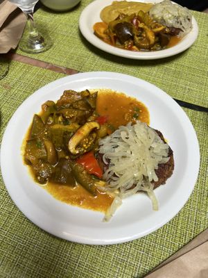 Yuck  at Refeitorio Organico in Rio De Janeiro