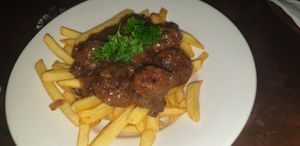 Un-meatballs at The Full Moon Saloon in Woodend