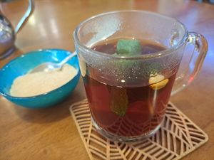 Black tea at Asalam Restaurant in Jeju