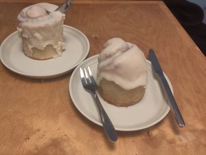 Cinnamon rolls at Anana in Athens