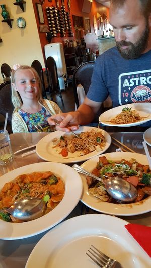 Happy tummies  at Long Beach Cafe in Lakewood