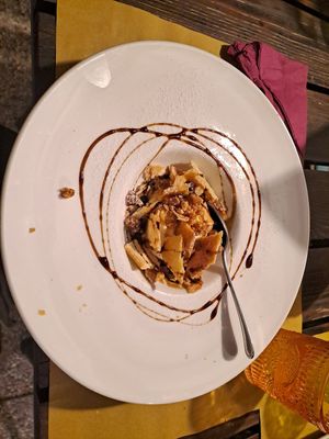 Tasting menu millefoglie (I loved it sooo much!) at La Becerca in Serra San Quirico