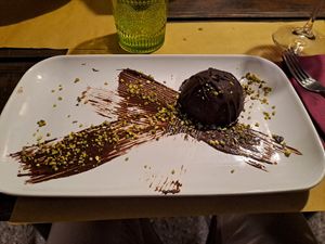 Tasting menu pistachio semifreddo at La Becerca in Serra San Quirico