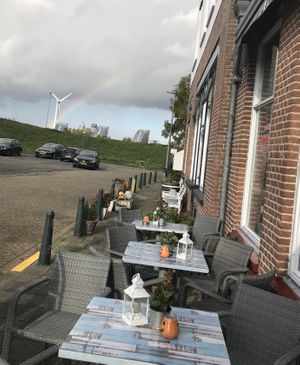Buiten aanzicht   at Aan de Maas in Rotterdam