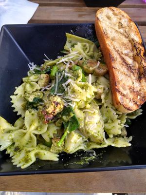 My custom build-your-own pasta bowl with bowtie noodles, pesto, veggies, and chick'n at Tarantino's Vegan in Las Vegas
