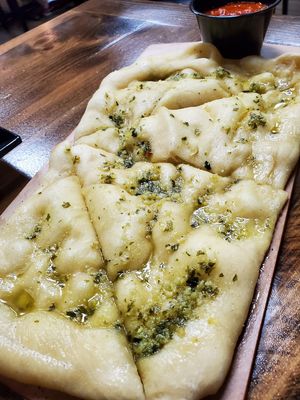 Garlic bread at Tarantino's Vegan in Las Vegas