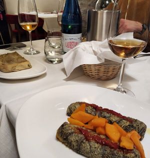 Involtini di verza con Chips di zucca at Il Lughino in Como