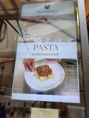 Pub at Il Lughino in Como