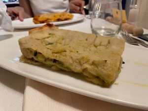 Lasagne con patate, porri e zucchine at Il Lughino in Como