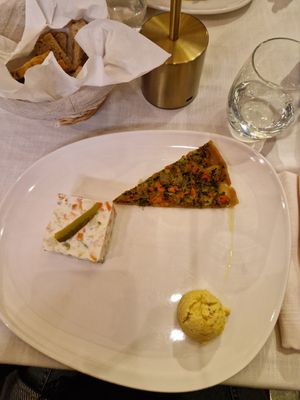  at Il Lughino in Como