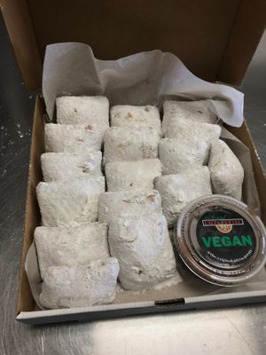Vegan Zeppolis served with house-made  vegan “Nutella” at Pizza Presto in Pico Rivera