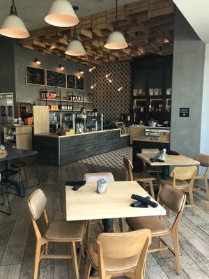 Interior  at Juniper Table in Palm Springs