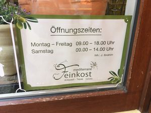 Open workdays 9-18, Saturday 9-14 at Mediterrane Feinkost in Verden