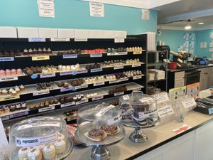 Counter  at House of Cupcakes in Princeton