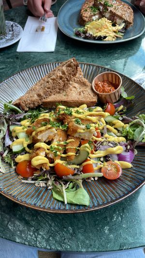 Maaltijdsalade chicken vegan  at Pure in Uden