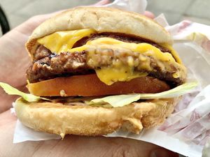 🍔  at Halo Burger in London