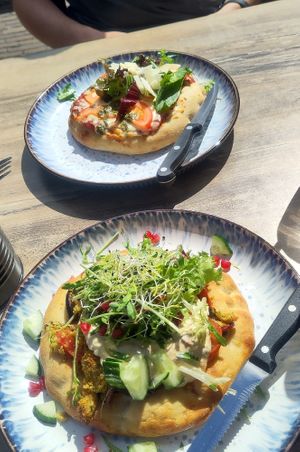 Bottom one (vegan) Flatbread Falafel, upper one (vegetarian) Flatbread Morzarella at Jells Lunchcafe in Middelburg