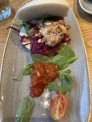 Bao with jackfruit at De Beren in Goes