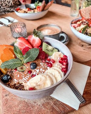 Wild berry Porridge  at SOUL - Vegan Coffee Bar in Hamburg