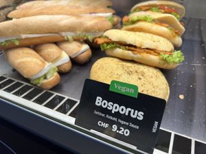 bread roll at Superguud in Basel