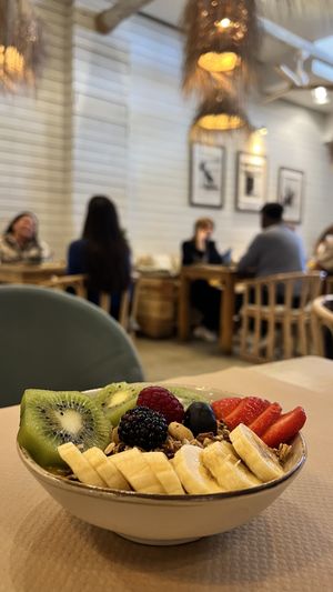 Breakfast Bali bowl   at Boa Beach in Valencia