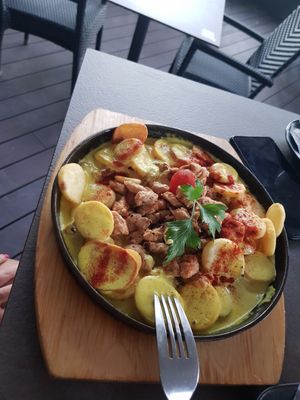 Curry at Kavarna Q - Tabor in Maribor