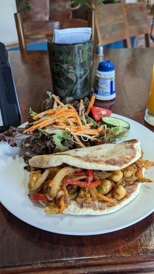 Chana masala sandwich at Restaurante El Garaje in Granada