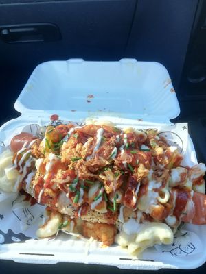 Bbq mac and cheese hotdog at Feed Me Fully Loaded in Nottingham