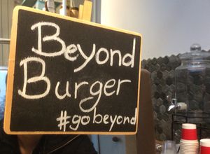 They use beyond burgers at Savannah Snack Bar in Belgrade