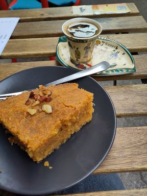 Dessert and Egyptian coffee at Plantbased Egyptian Eatery in Istanbul