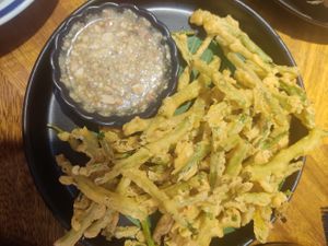 Fried morning glory at Wai Thai in Hanoi