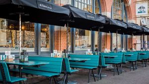 heated facade terrace at Gastropub Van Kinsbergen in The Hague