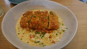 Crunchy tofu with Thai rice at Kukicha in Leiria