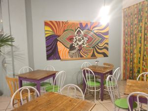 Detalhe com a decoração at Mamma Veg in Santa Maria