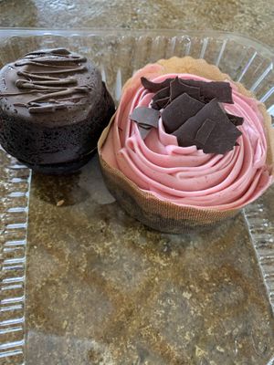 Vegan Black and White and Beet Root Cupcake at Herban Market and Cafe in Beaufort