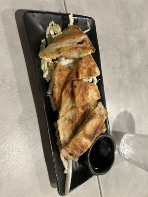 Scallion pancakes 🤤  at Cravings in Geneva