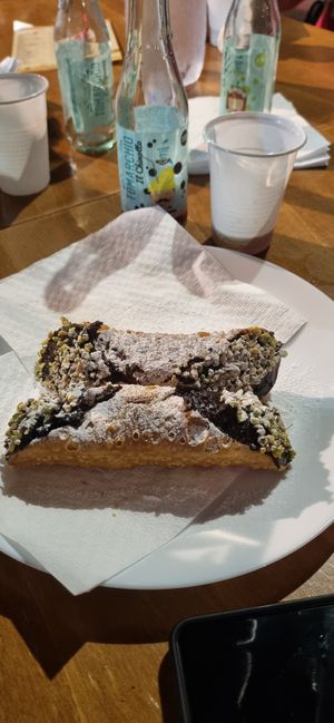  at Mr. Arancino in Catania