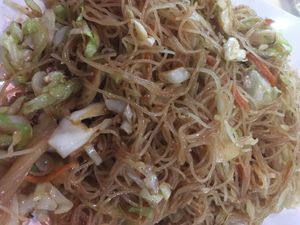 Rice noodles and veg at Golden Dragon in Bansko