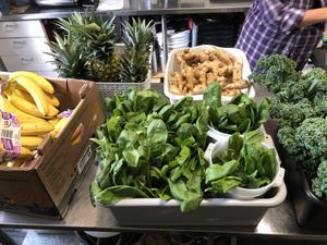 Happy Healthy Monday! Now that the festivities are over let’s start this week off with some healthy food options! Visit is at Sprouts Organic Cafe  at Sprouts Organic Cafe in New Orleans