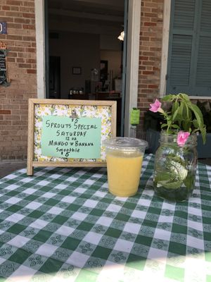 Happy Saturday☀️ stop by to grab this sweet organic treat Mango & Banana smoothie only $5  at Sprouts Organic Cafe in New Orleans