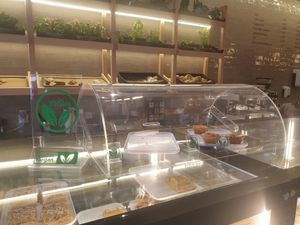 Caters to vegans at Pastelaria Tupi in Porto
