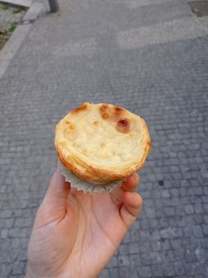 Pastel de nata vegano at Pastelaria Tupi in Porto